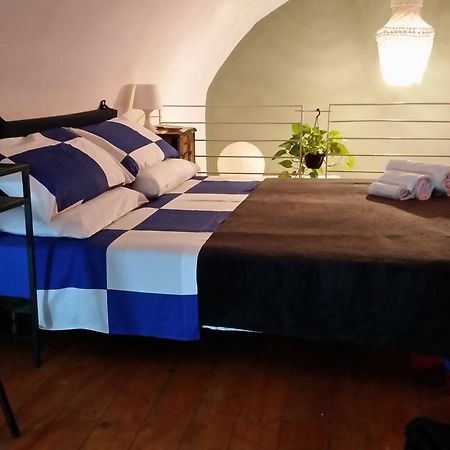 Appartamento Il Pozzo di Santa Teresa Catania Camera foto